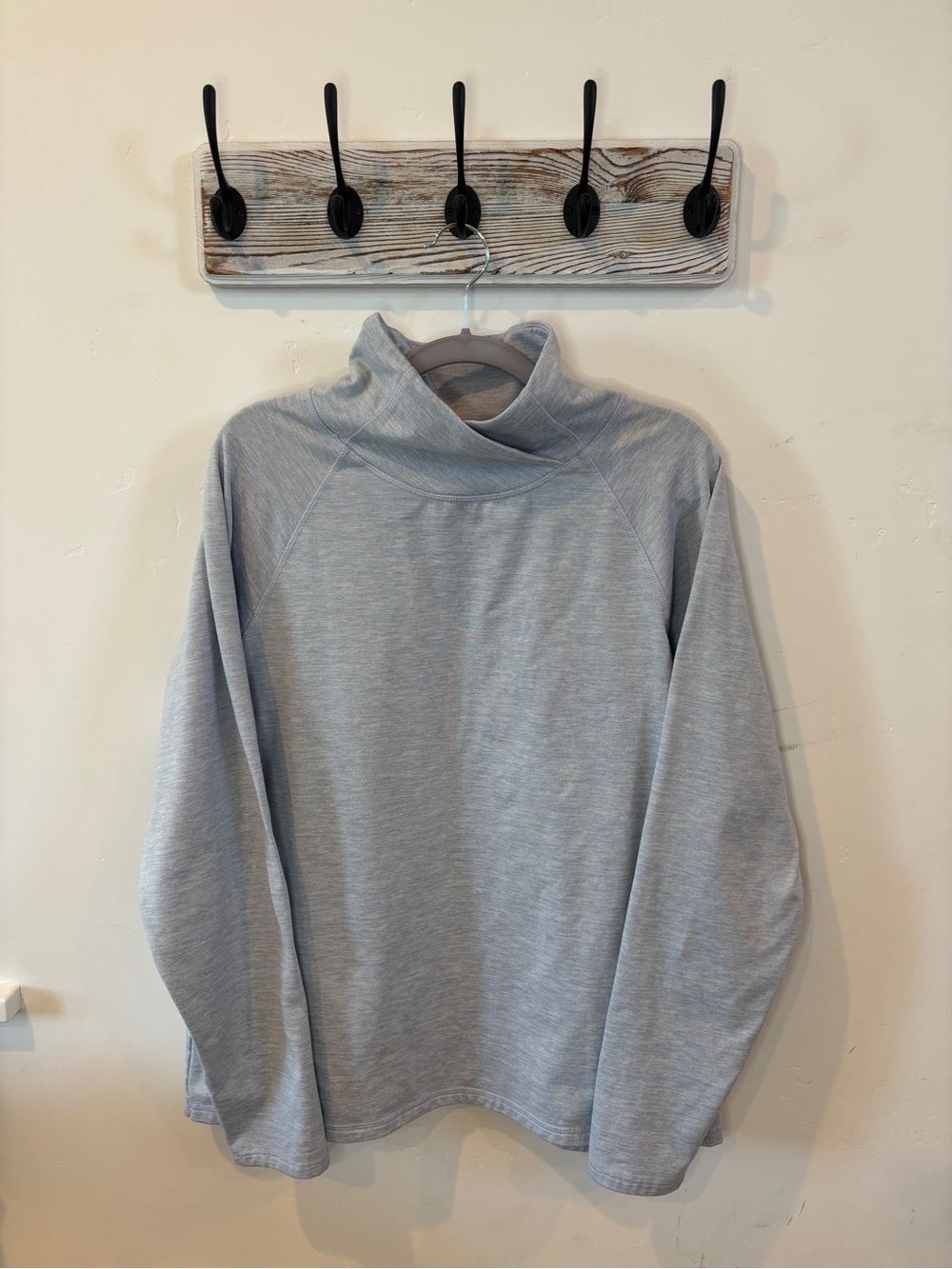 Apana Light Heathered Blue Crossover Funnel Neck Pullover. Size XL